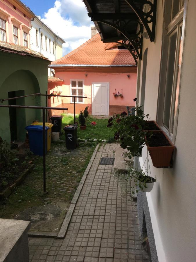 House Centrul Istoric Ll Apartment ซีบิว ภายนอก รูปภาพ